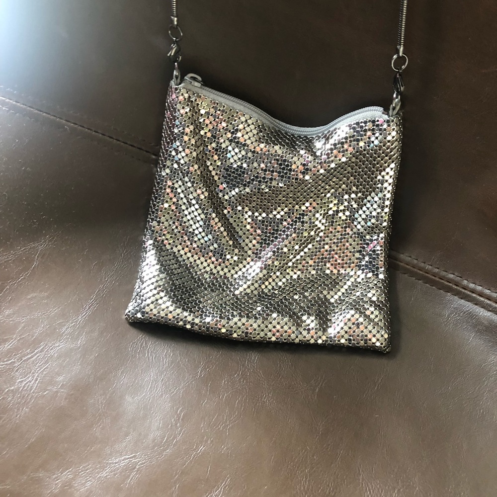 Vintage Whiting and Davis handbag